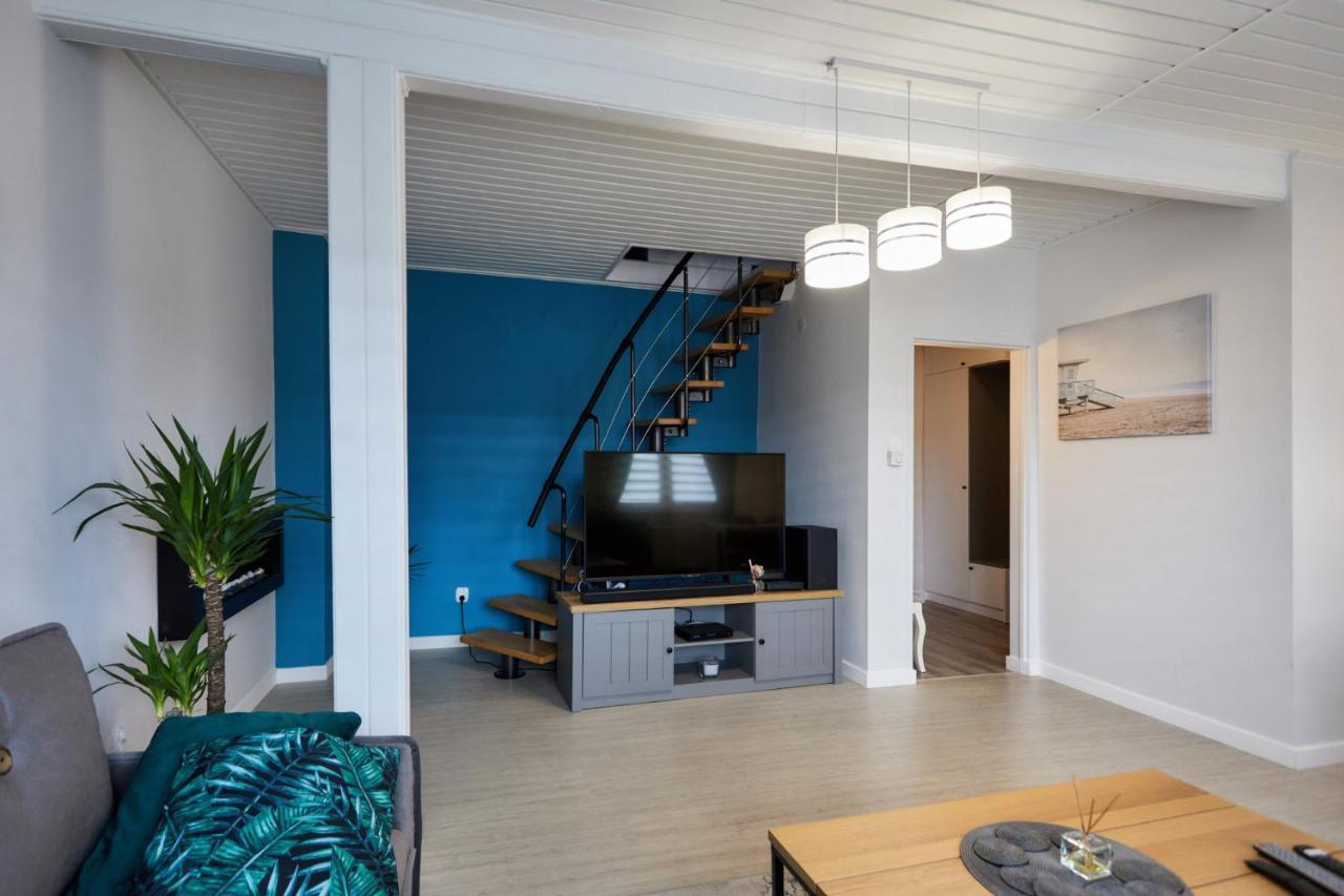 Апартаменты Apartament Livia Dwupoziomowy , Klimatyzacja , Wi-Fi Свиноуйсьце Экстерьер фото
