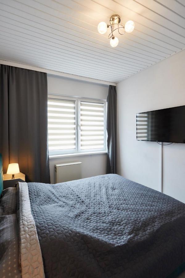 Апартаменты Apartament Livia Dwupoziomowy , Klimatyzacja , Wi-Fi Свиноуйсьце Экстерьер фото