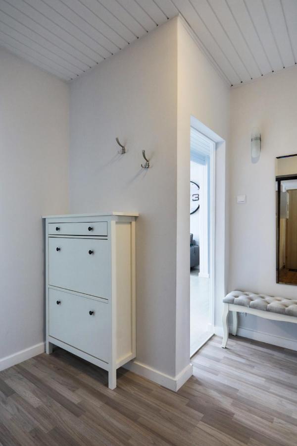 Апартаменты Apartament Livia Dwupoziomowy , Klimatyzacja , Wi-Fi Свиноуйсьце Экстерьер фото