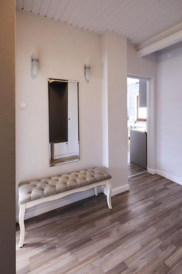 Апартаменты Apartament Livia Dwupoziomowy , Klimatyzacja , Wi-Fi Свиноуйсьце Экстерьер фото